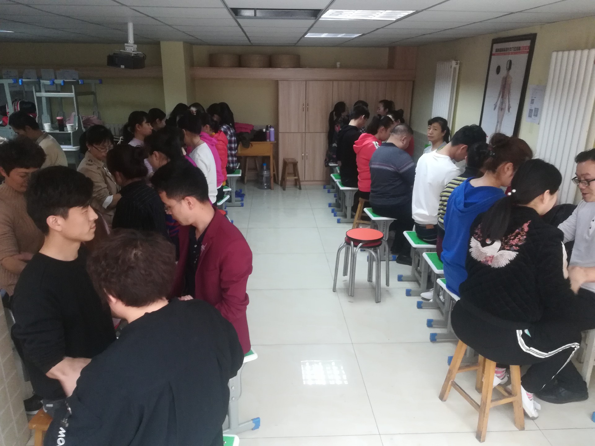 1645409195713733.jpg 1548383544856630.jpg